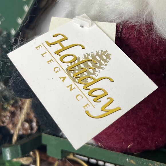 Holiday Elegance Santa Snowman Welcome Wreath Sleigh Design New - Picture 6 of 9